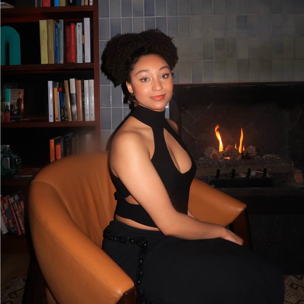 Meet your Posher, Asia
